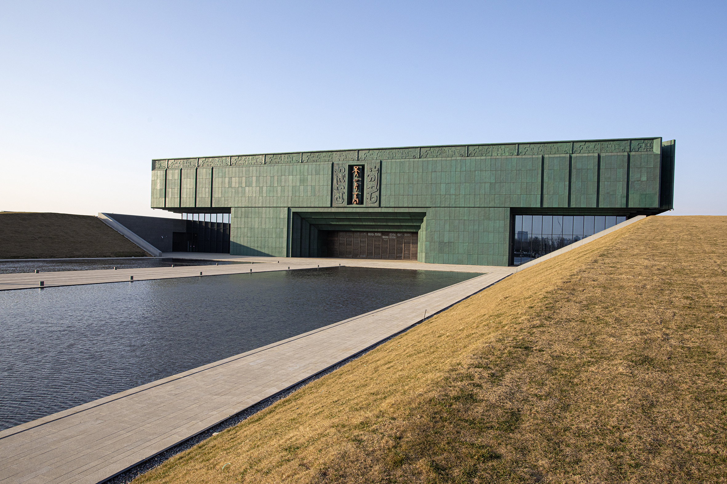 2月26日,安阳殷墟博物馆新馆正式对外开放.