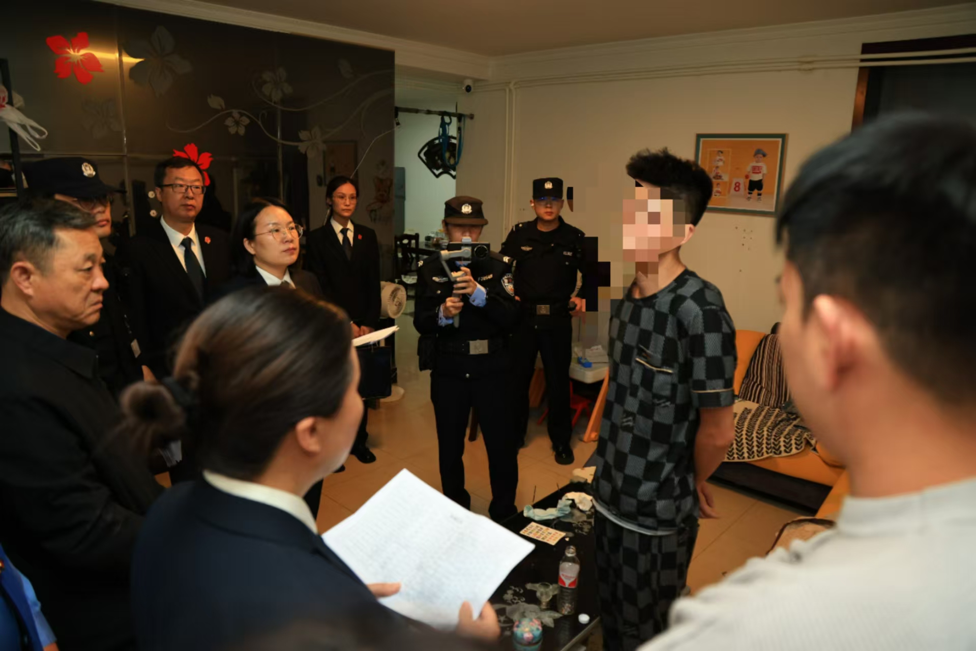 焦作两级法院:"临晨"出发抓老赖 亮剑小案护民生