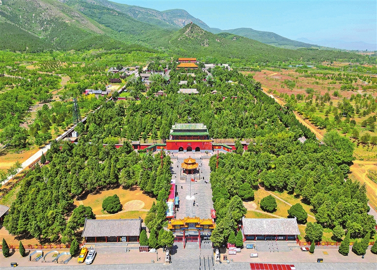 中岳庙图1.jpg
