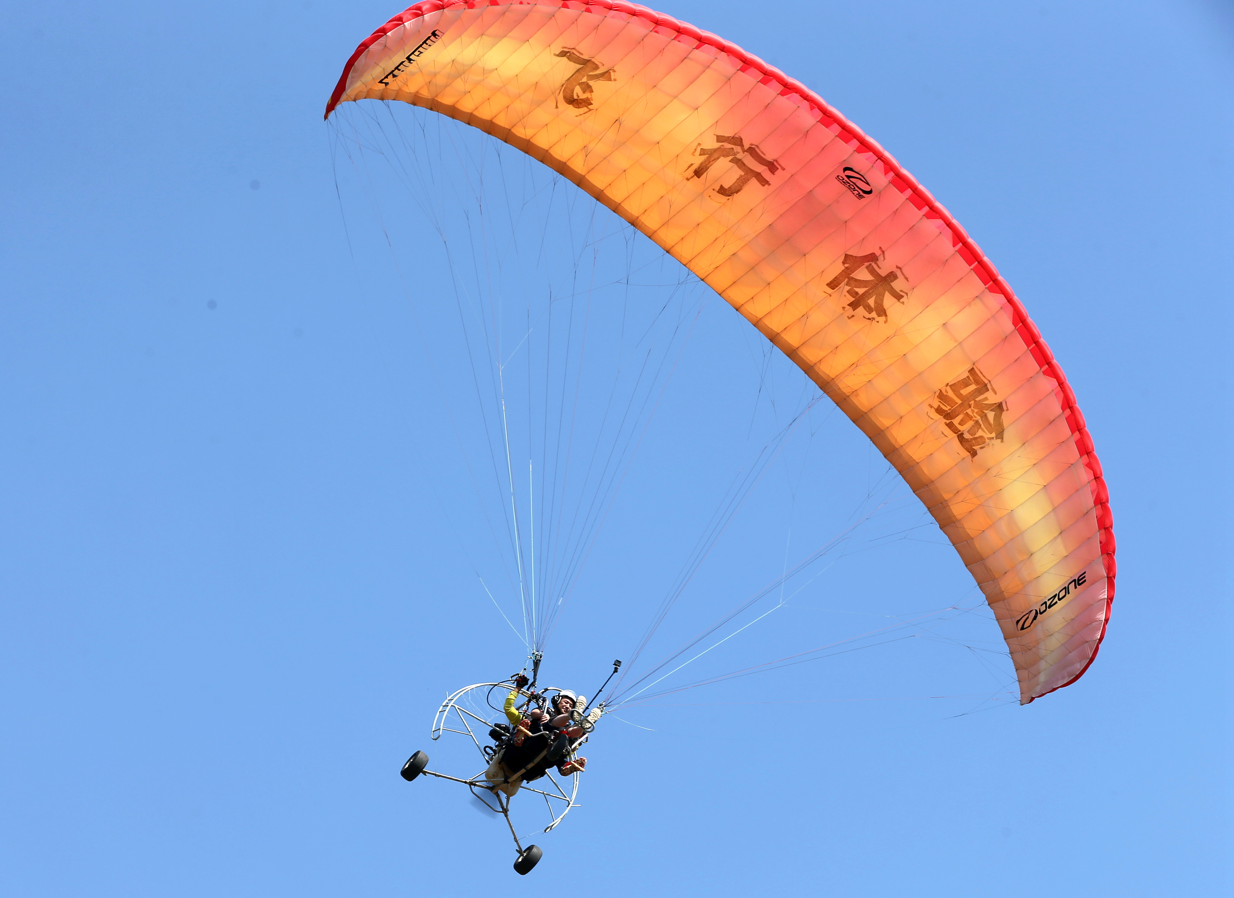 深讀·經(jīng)濟(jì) | 河南City Fly飛出消費(fèi)新風(fēng)潮，藍(lán)天可以這么低