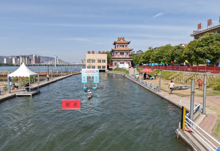 2025年全国皮划艇激流回旋青年锦标赛在宜阳开赛