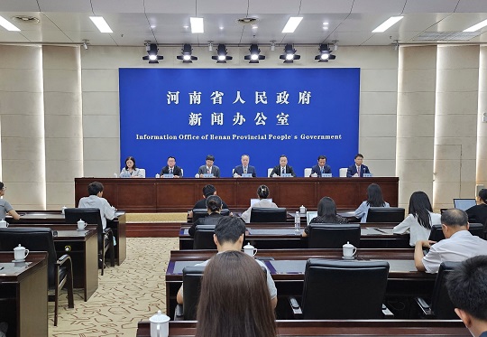 新聞發(fā)布會(huì) | 經(jīng)濟(jì)大省挑大梁，河南上半年經(jīng)濟(jì)實(shí)現(xiàn)“雙過(guò)半”