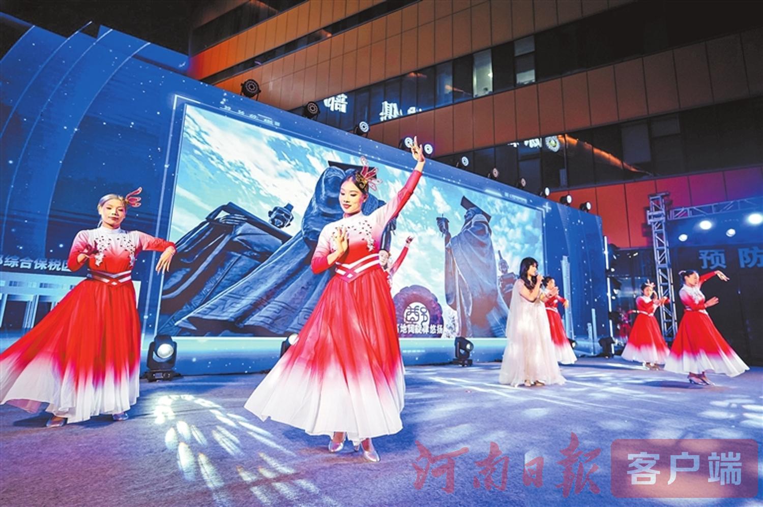 13668315767435447 13668315767435447