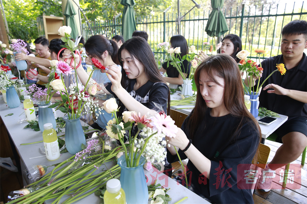 2818074952220594 2818074952220594